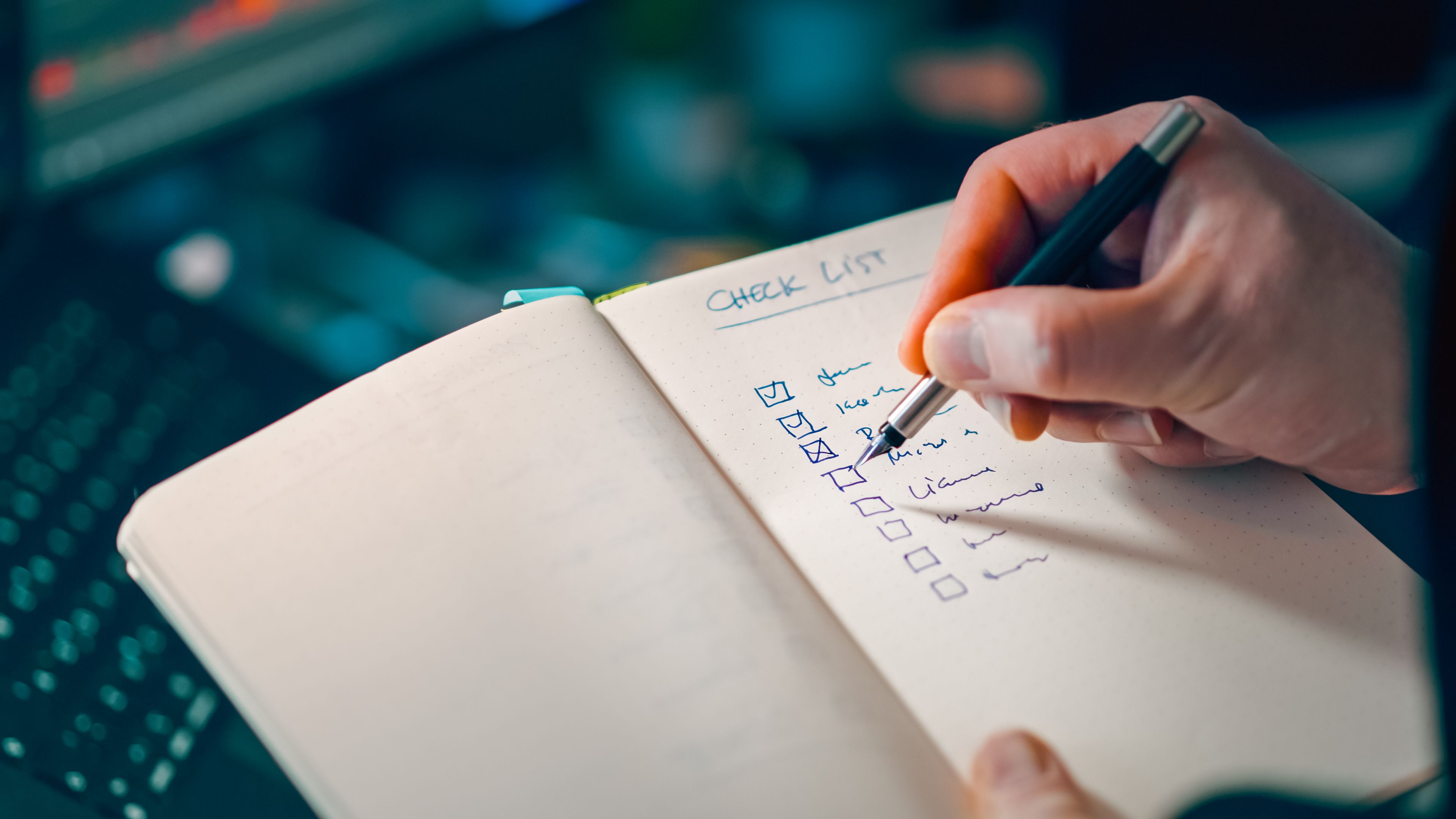 Vegetative Stage Checklist for Indoor Growers